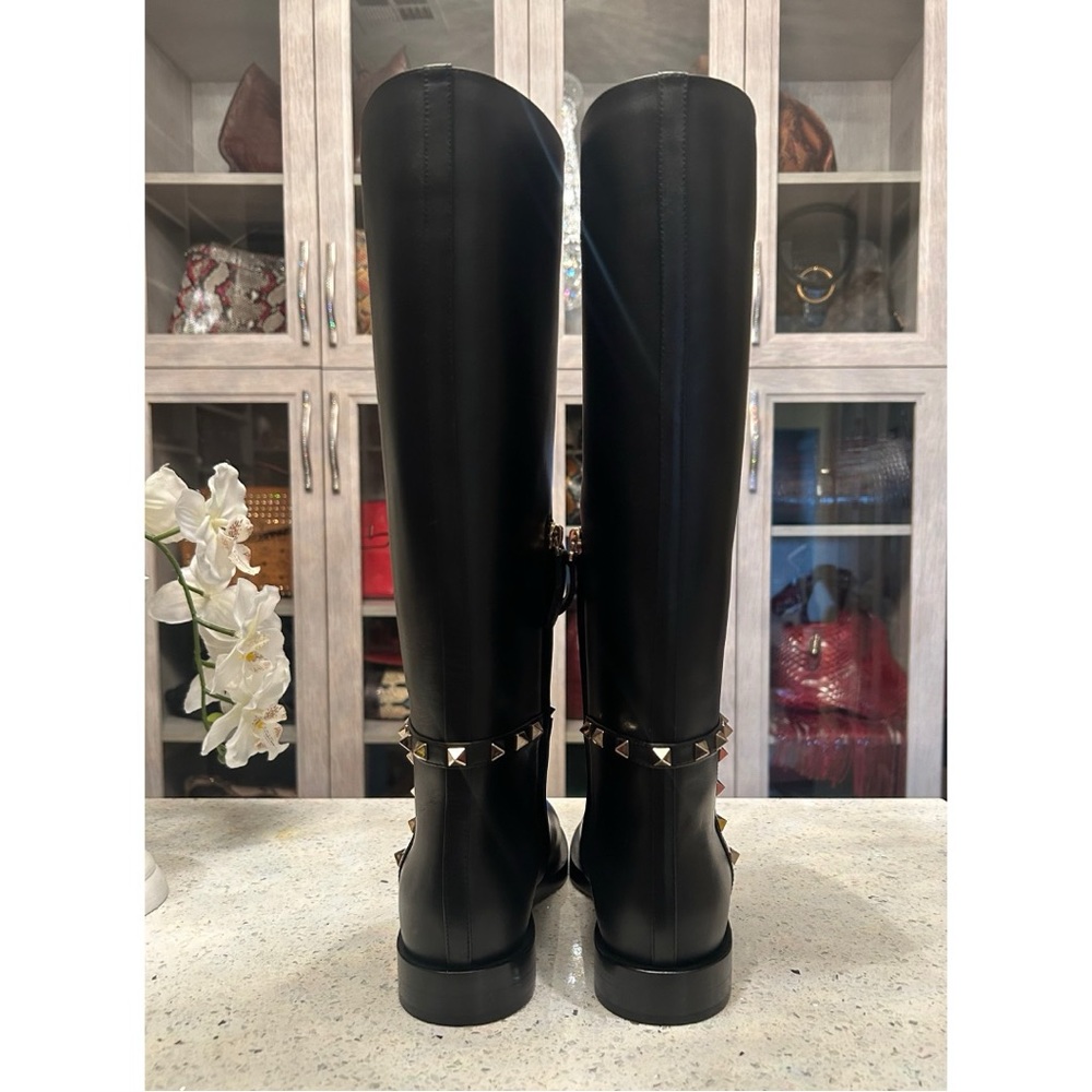 Valentino Garavani Riding Boot - Picture 5 of 8